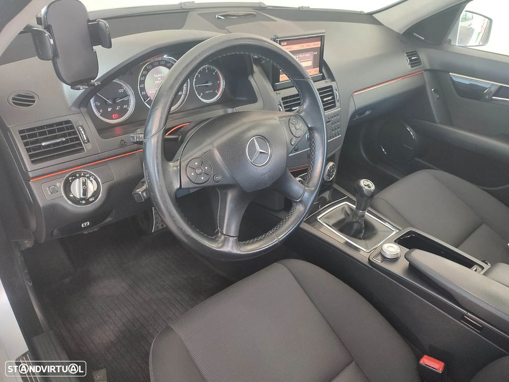 Mercedes-Benz C 220 Station CDI DPF (BlueEFFICIENCY) Elegance - 10