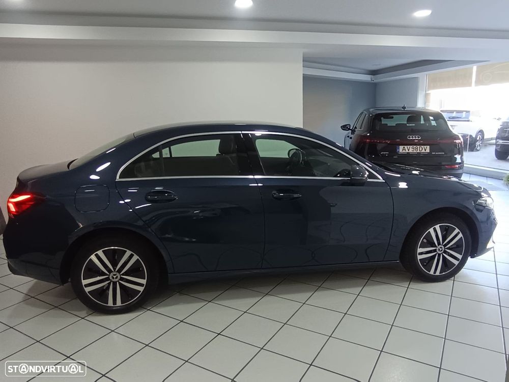 Mercedes-Benz A 250 - 24