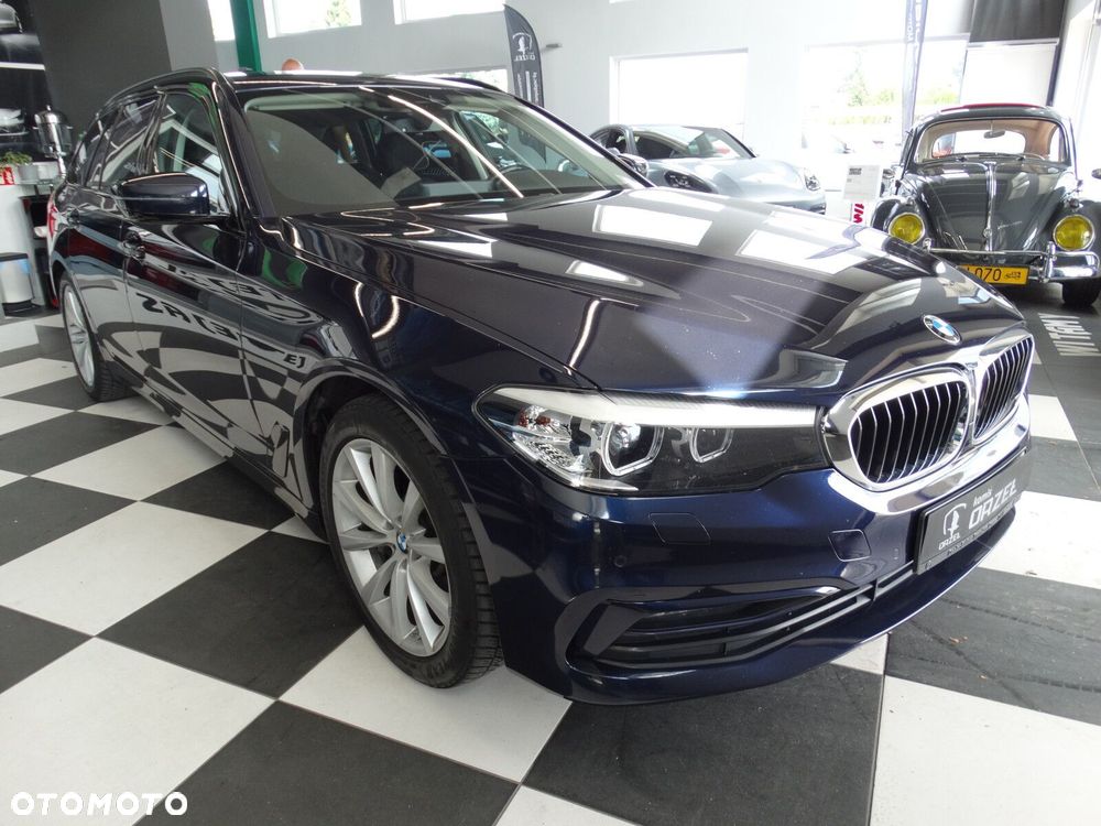 BMW Seria 5 525d Luxury Line sport - 4