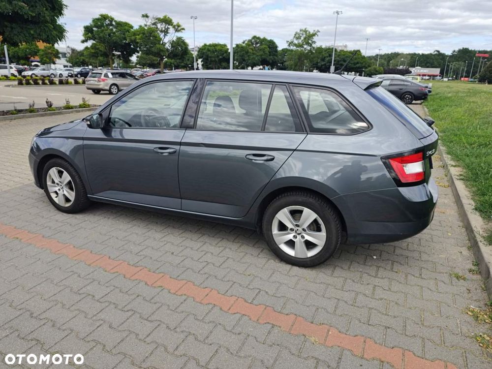 Skoda Fabia - 6