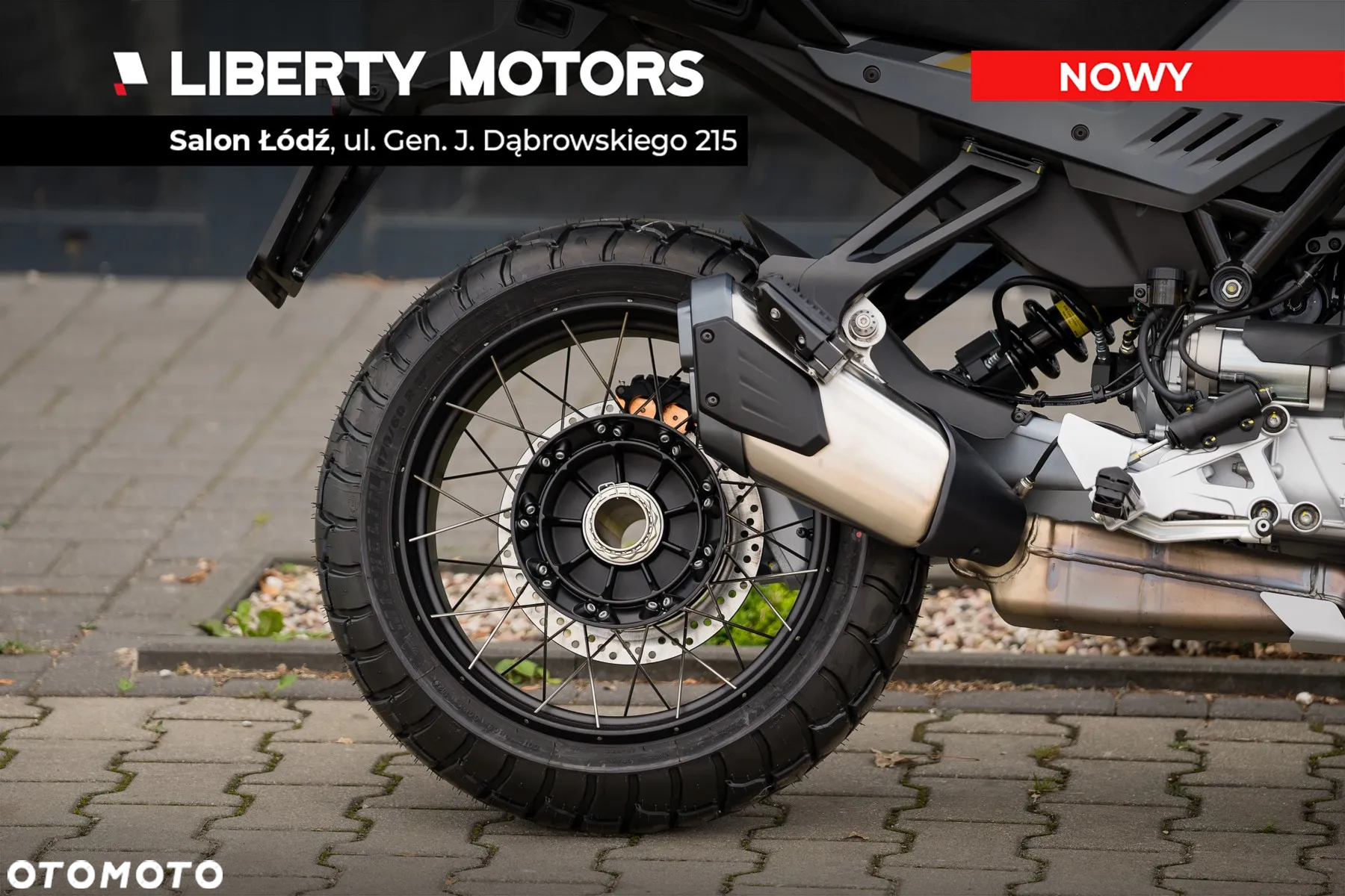 Moto Guzzi Stelvio - 10