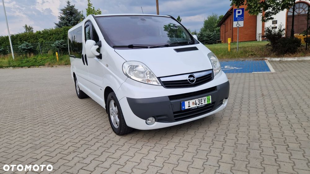 Opel Vivaro - 29