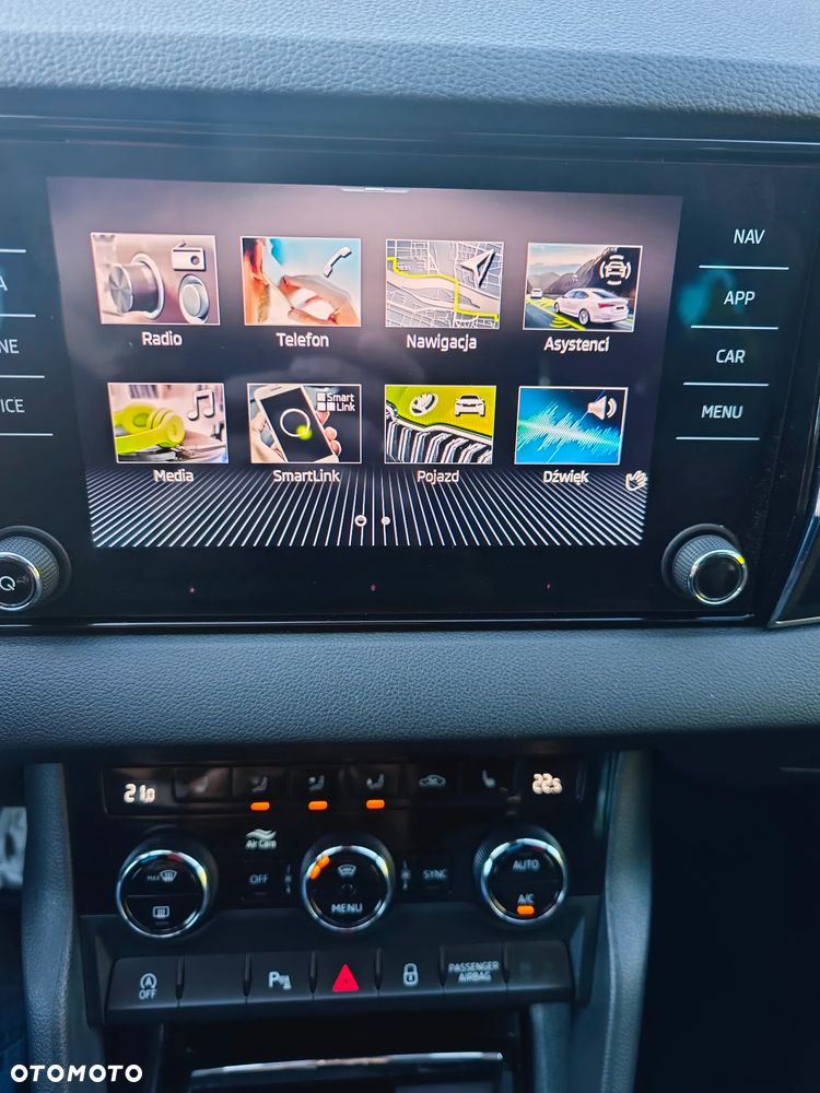 Skoda Karoq 1.5 TSI ACT Selection DSG - 16