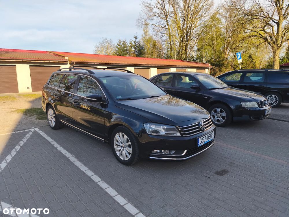 Volkswagen Passat 2.0 TDI Comfortline DSG - 28