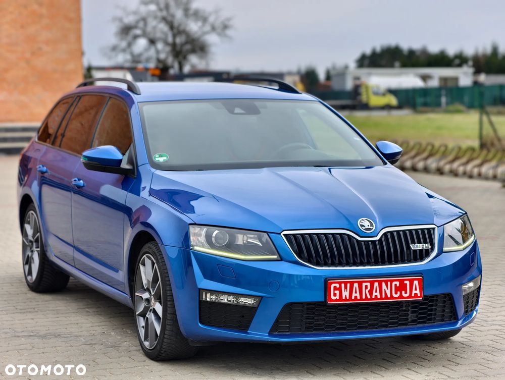 Skoda Octavia 2.0 TDI DSG RS - 3