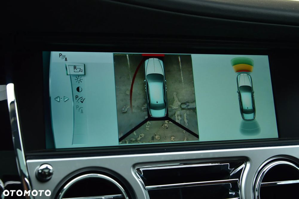 Rolls-Royce Ghost Standard - 32