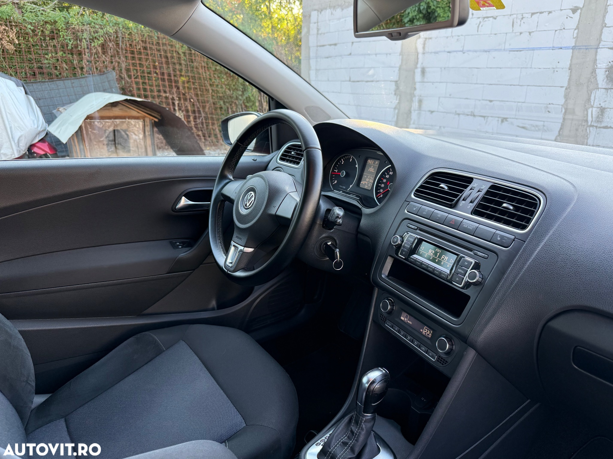 Volkswagen Polo 1.6 TDI DPF DSG Highline - 32