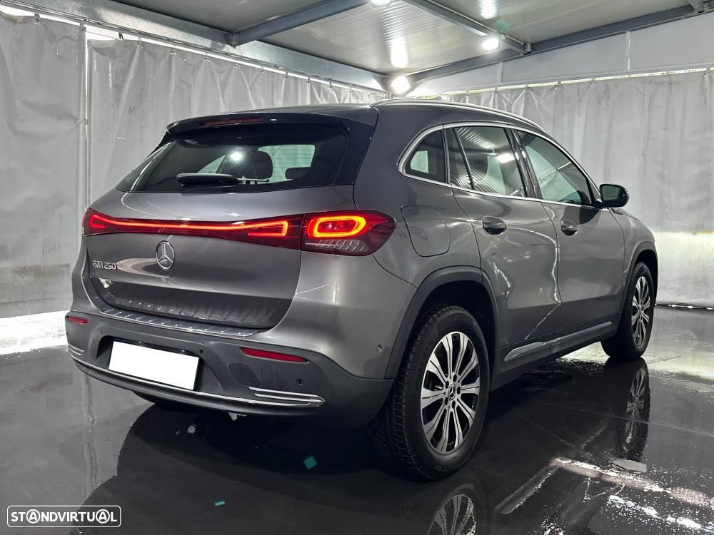 Mercedes-Benz EQA 250 Progressive - 4