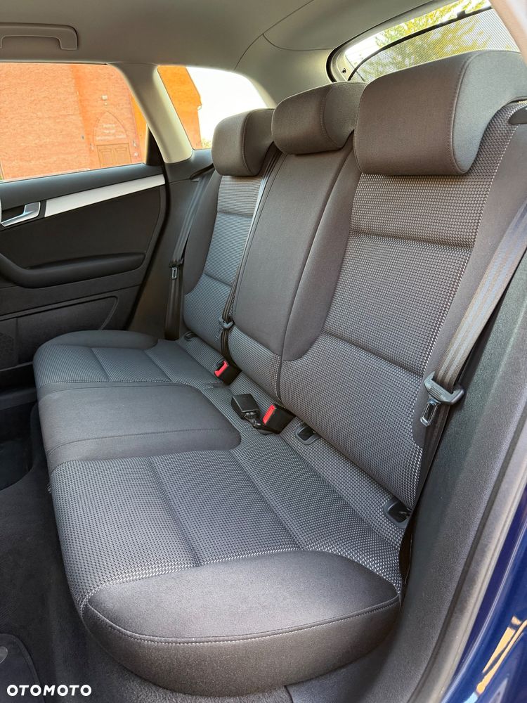 Audi A3 Sportback 2.0 TDI DPF Ambiente - 26