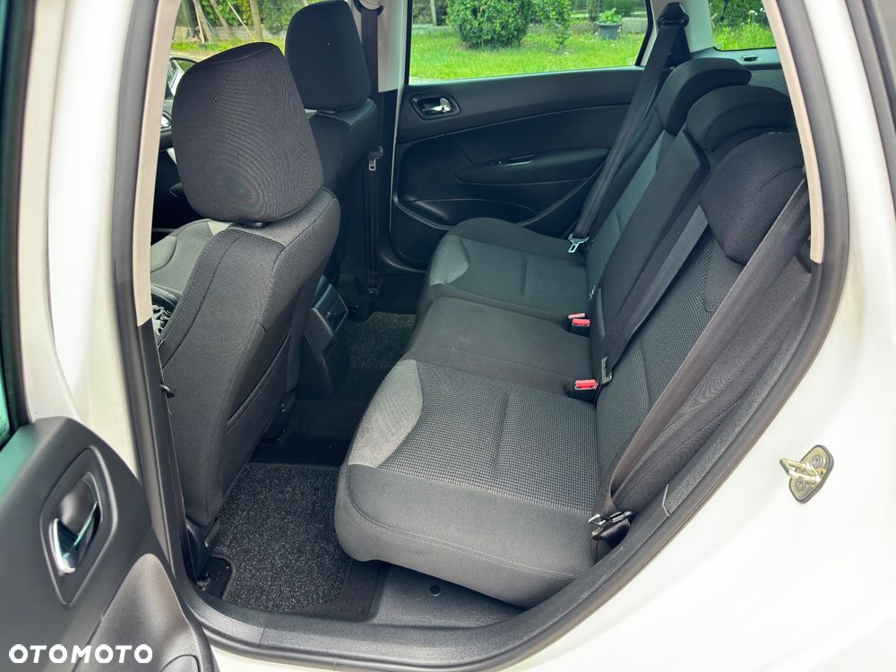 Peugeot 308 - 19
