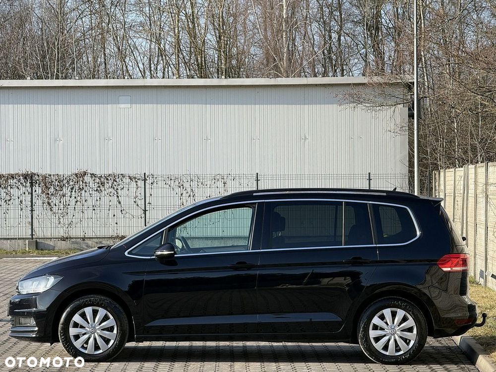 Volkswagen Touran 1.6 TDI SCR DSG IQ.DRIVE - 33