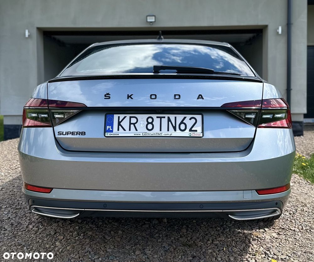 Skoda Superb 2.0 TSI Sportline DSG - 6