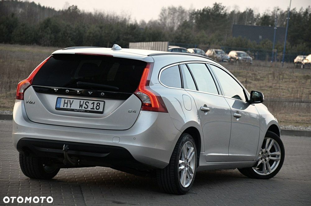Volvo V60 - 10