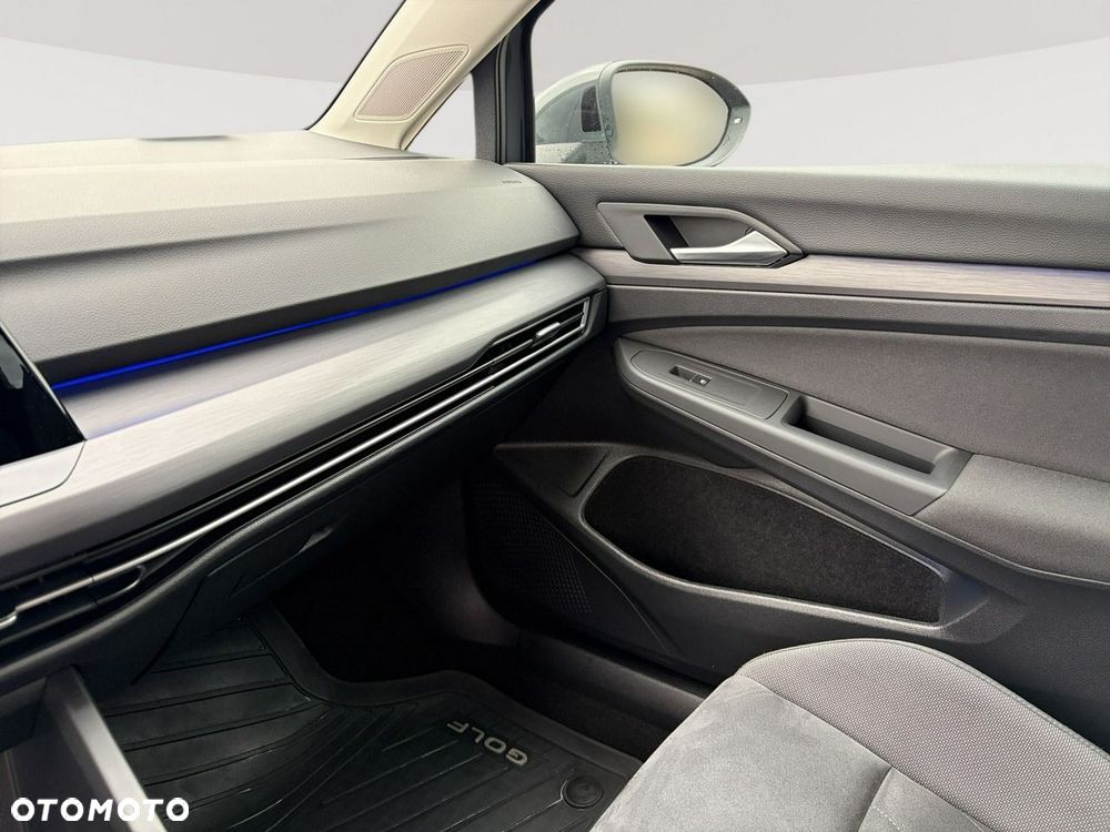 Volkswagen Golf 1.5 eTSI EVO Style DSG - 22