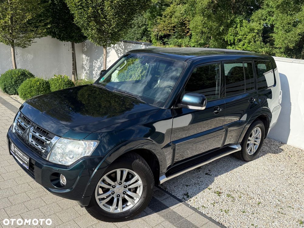 Mitsubishi Pajero 3.2 DI-D Automatik Limited Edition - 10