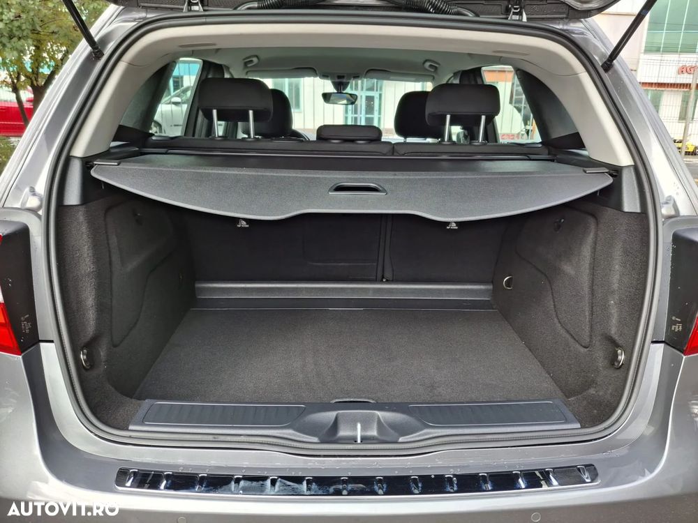 Mercedes-Benz B 180 7G-DCT Style - 19