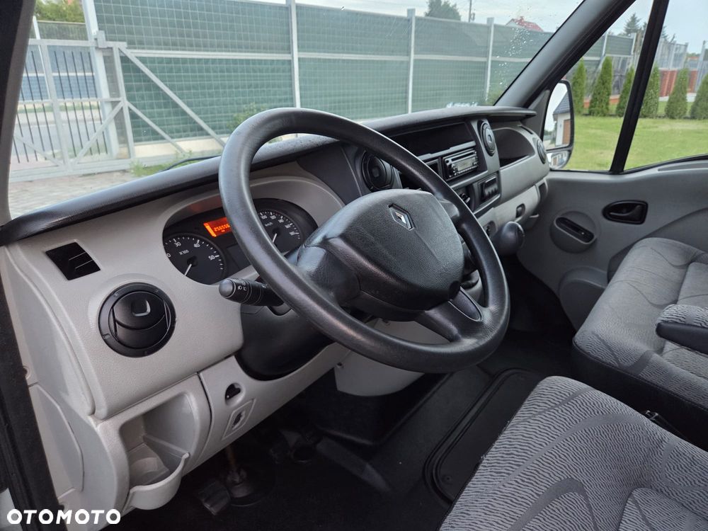 Renault MASTER L2H2 2.5DCI KLIMA ORYGINAŁ ZADBANY - 16