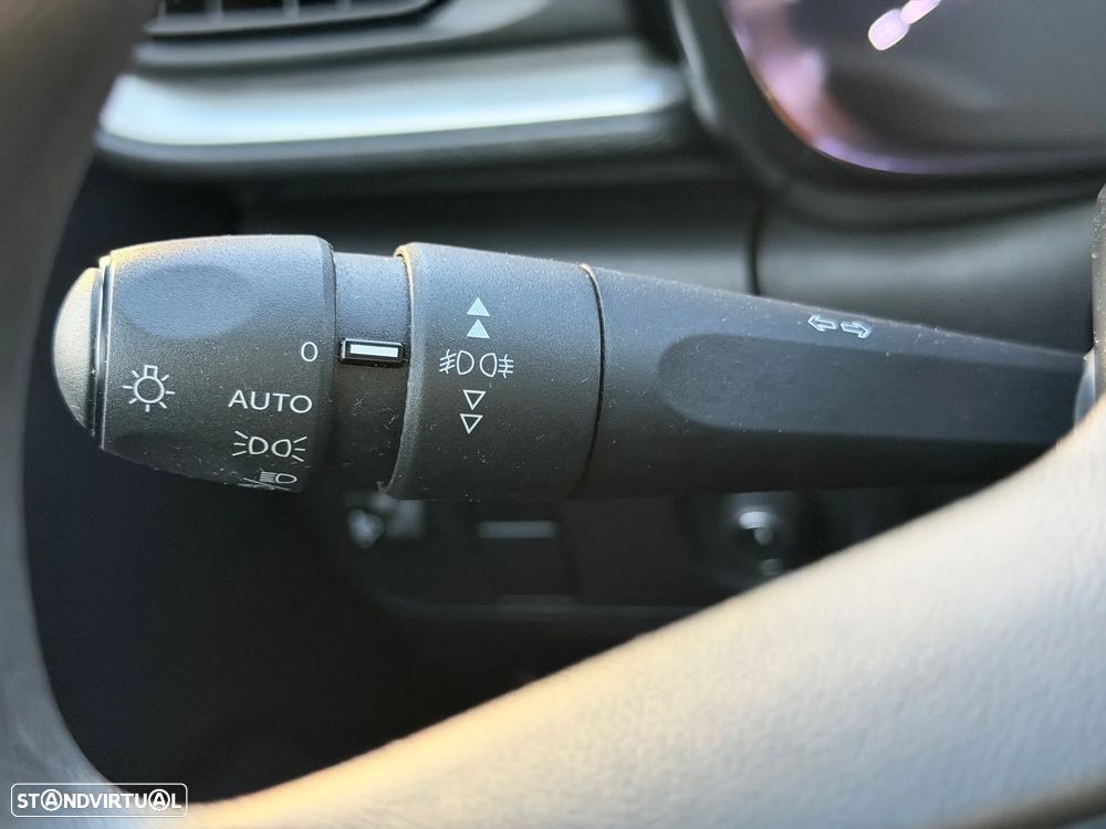 Citroën C3 1.2 PureTech Feel - 9