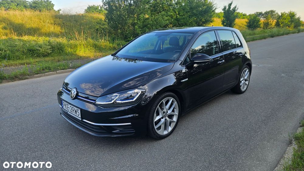 Volkswagen Golf 1.5 TSI BMT Comfortline DSG - 5