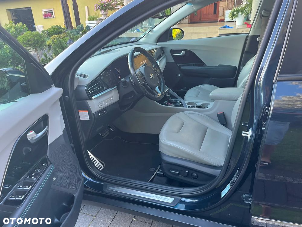 Kia Niro 1.6 GDI PHEV 2WD OPF Vision - 10