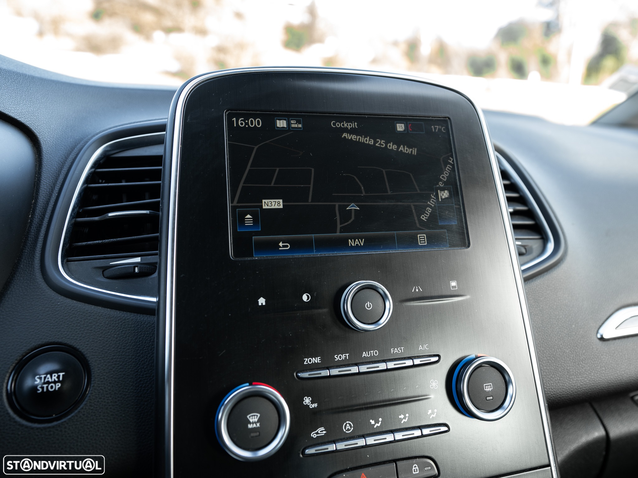 Renault Grand Scénic 1.5 dCi Intens EDC SS - 19