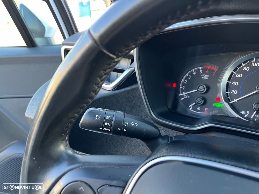 Toyota Corolla 1.8 Hybrid Comfort - 27