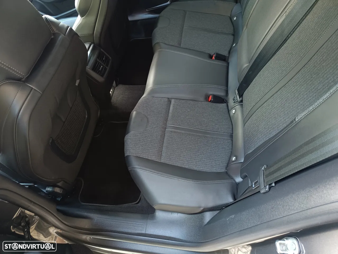 Peugeot 508 SW 1.6 Hybrid Allure Pack e-EAT8 - 17