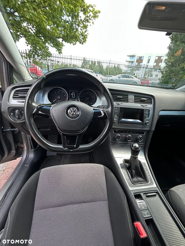 Volkswagen Golf 1.2 TSI BMT Trendline - 9