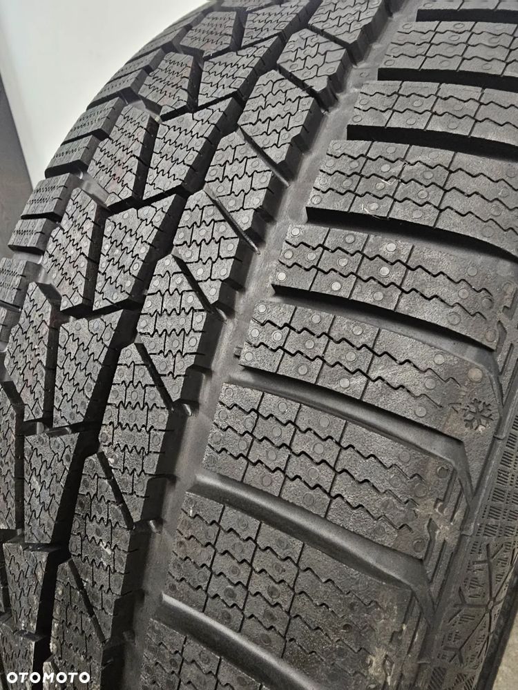 Continental WinterContact TS 860 S 225/45R18 95 Y - 2