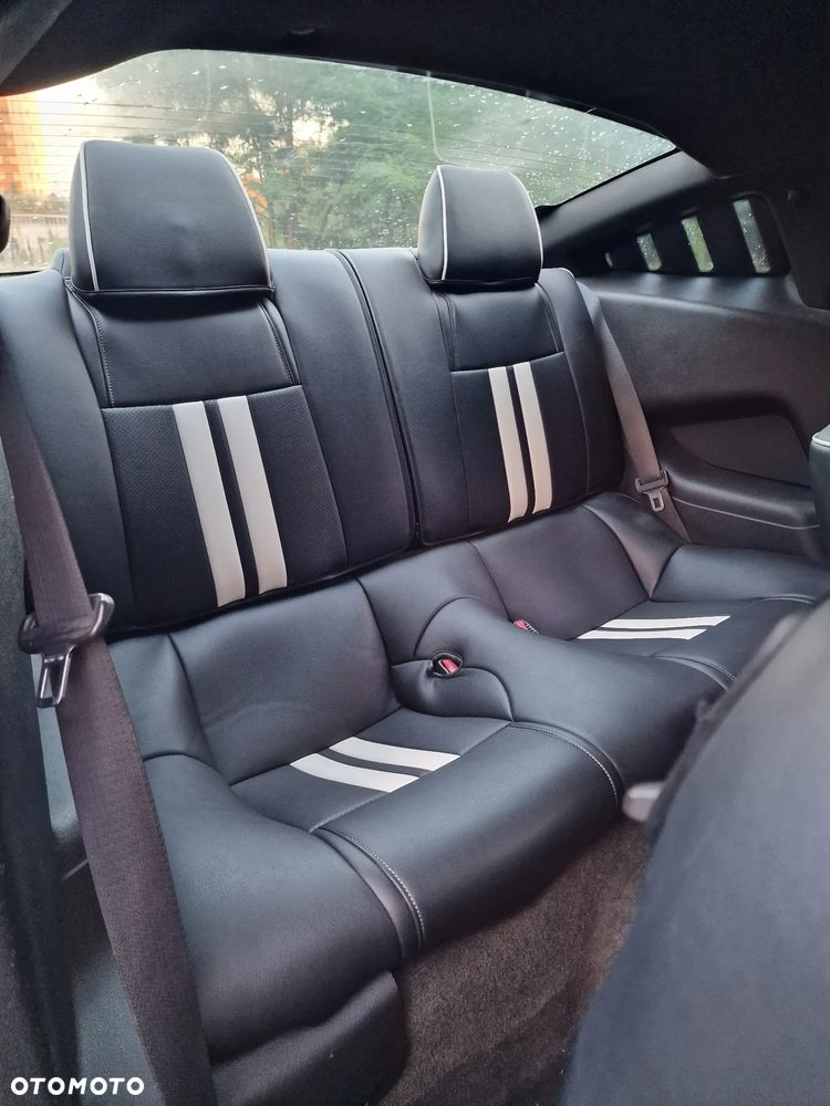 Ford Mustang 3.7 V6 - 10