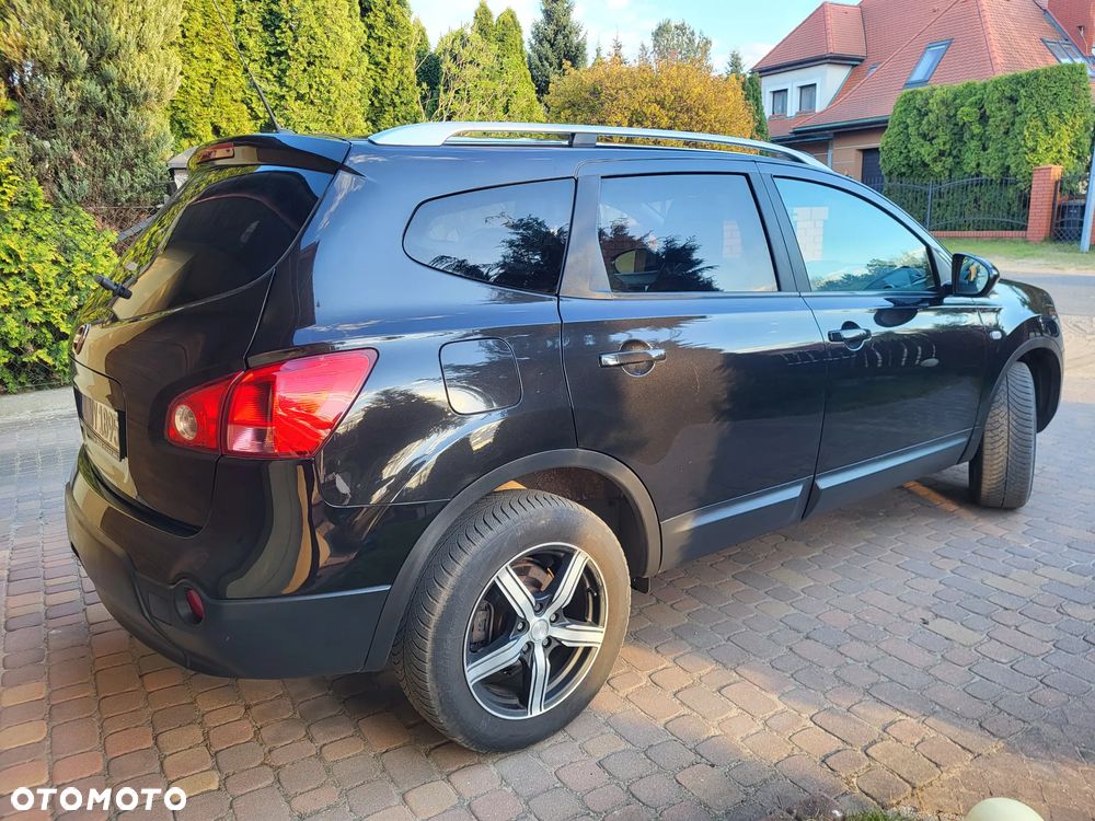 Nissan Qashqai+2 2.0 visia - 7
