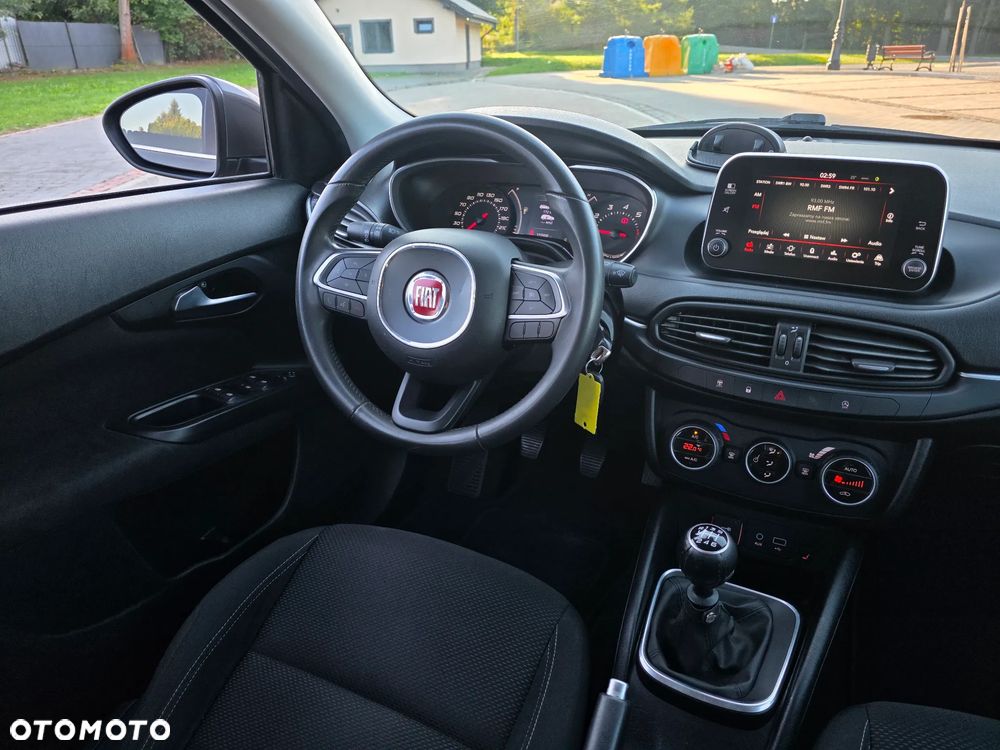 Fiat Tipo 1.4 T-Jet Lounge - 19