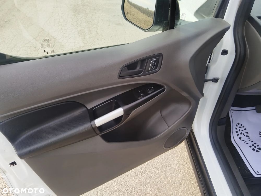 Ford Transit Connect 240 L2 Autm Trend - 14