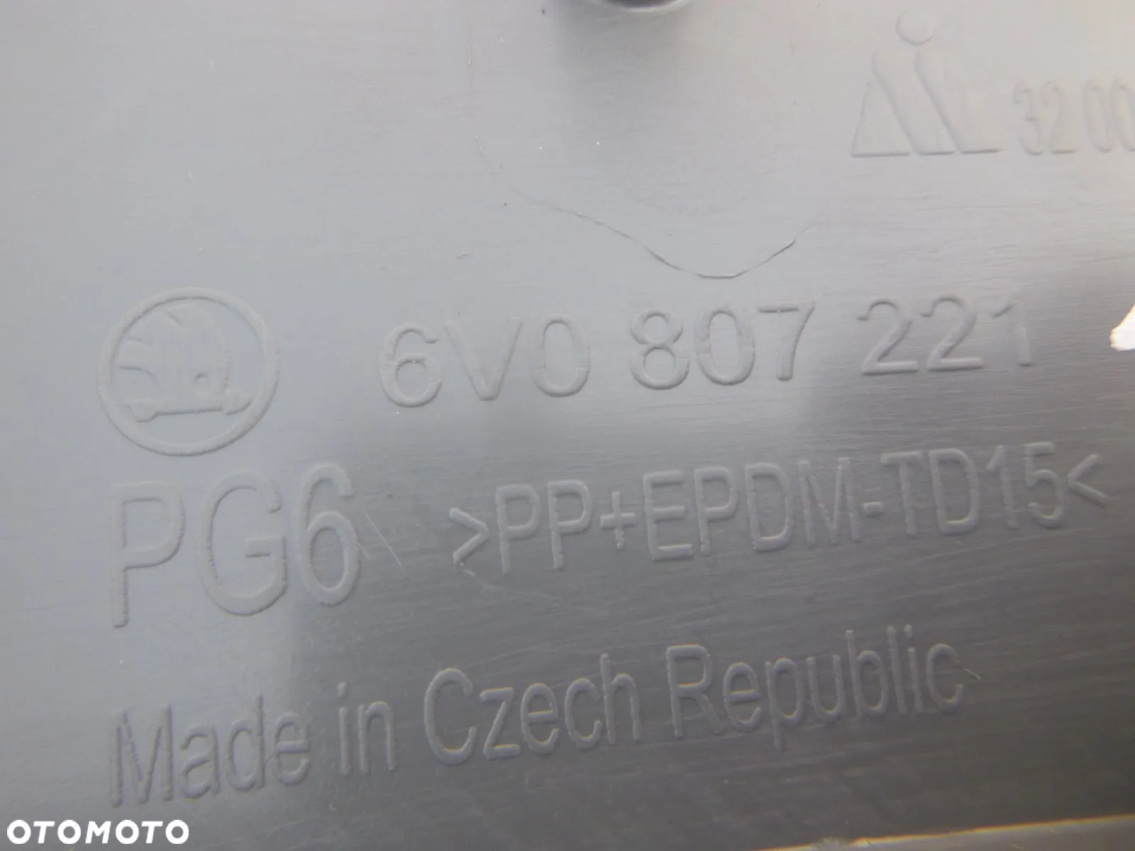 fabia iii 3 zderzak przód nowy oryginał przedni - 2