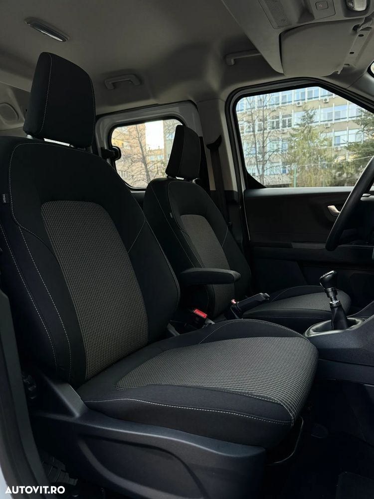 Ford Tourneo Courier 1.0 EcoBoost Trend - 14