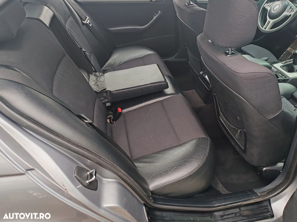 BMW Seria 3 320d - 19