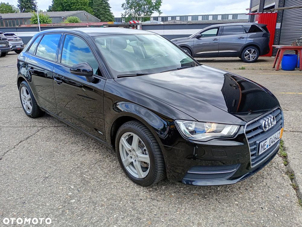 Audi A3 Sportback 1.2 TFSI Ambition - 2