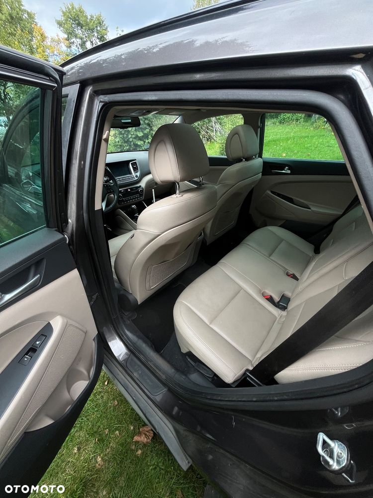 Hyundai Tucson 2.0 CRDI Premium 4WD - 13