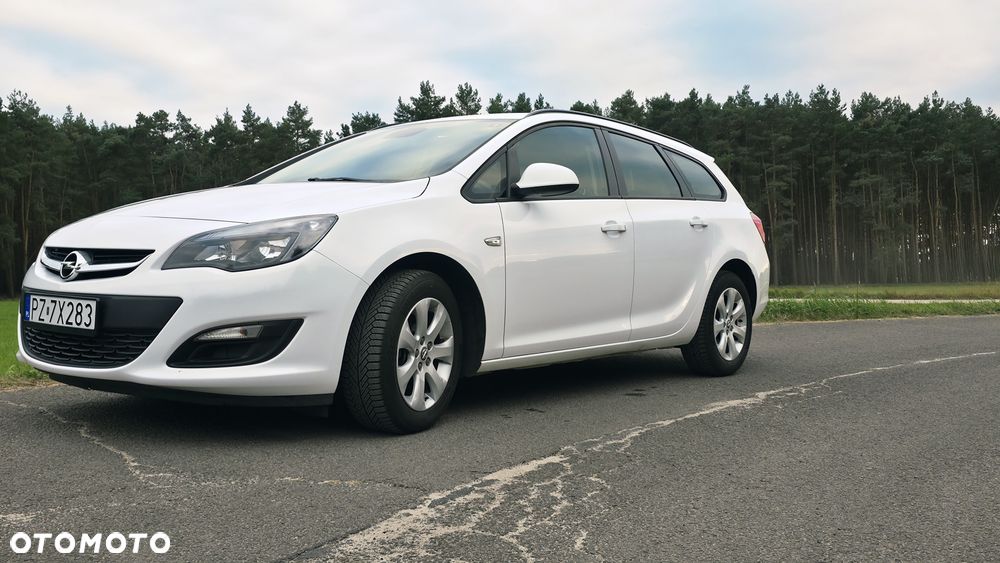 Opel Astra 1.4 Turbo Sport - 1