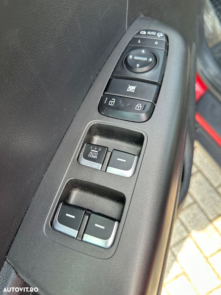 Kia Sportage 1.6 DSL 7DCT HP 4x2 Style - 12