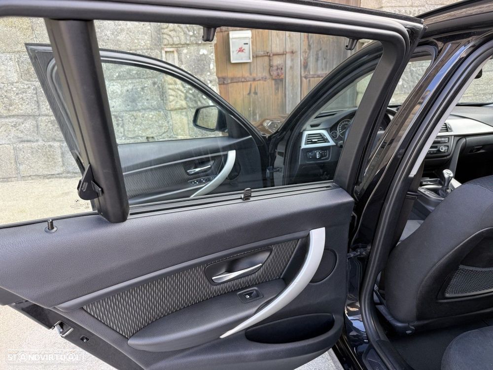 BMW 320 - 19