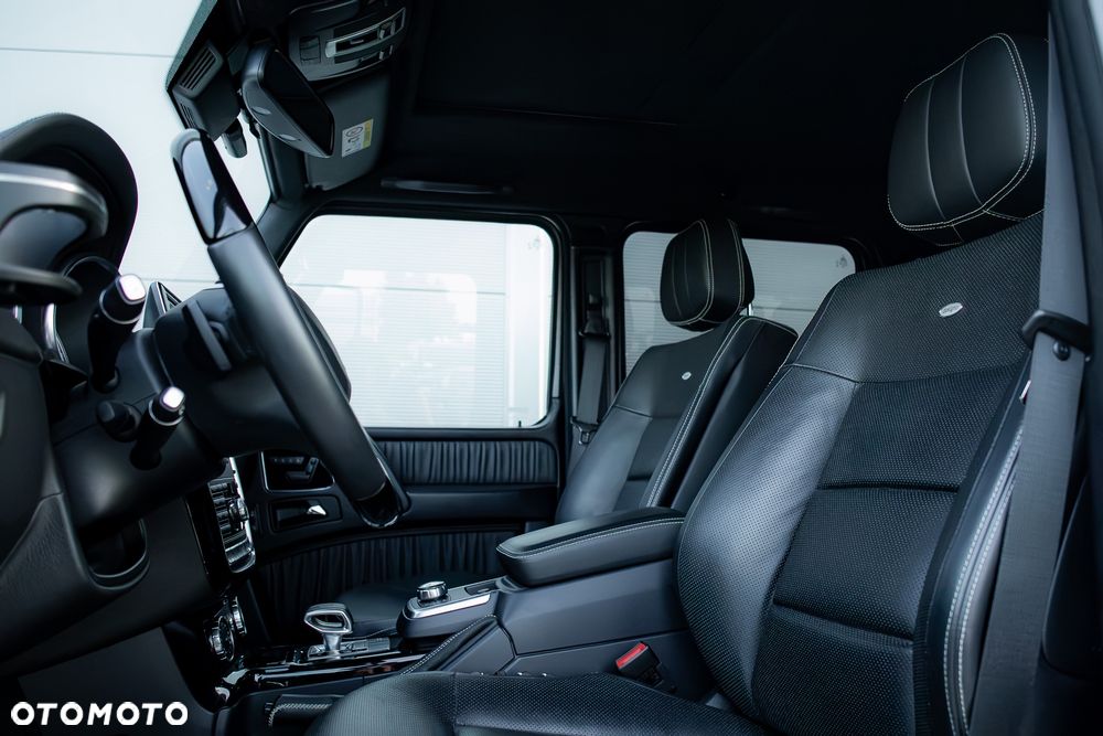 Mercedes-Benz Klasa G 63 AMG AMG SPEEDSHIFT 7G-TRONIC - 28