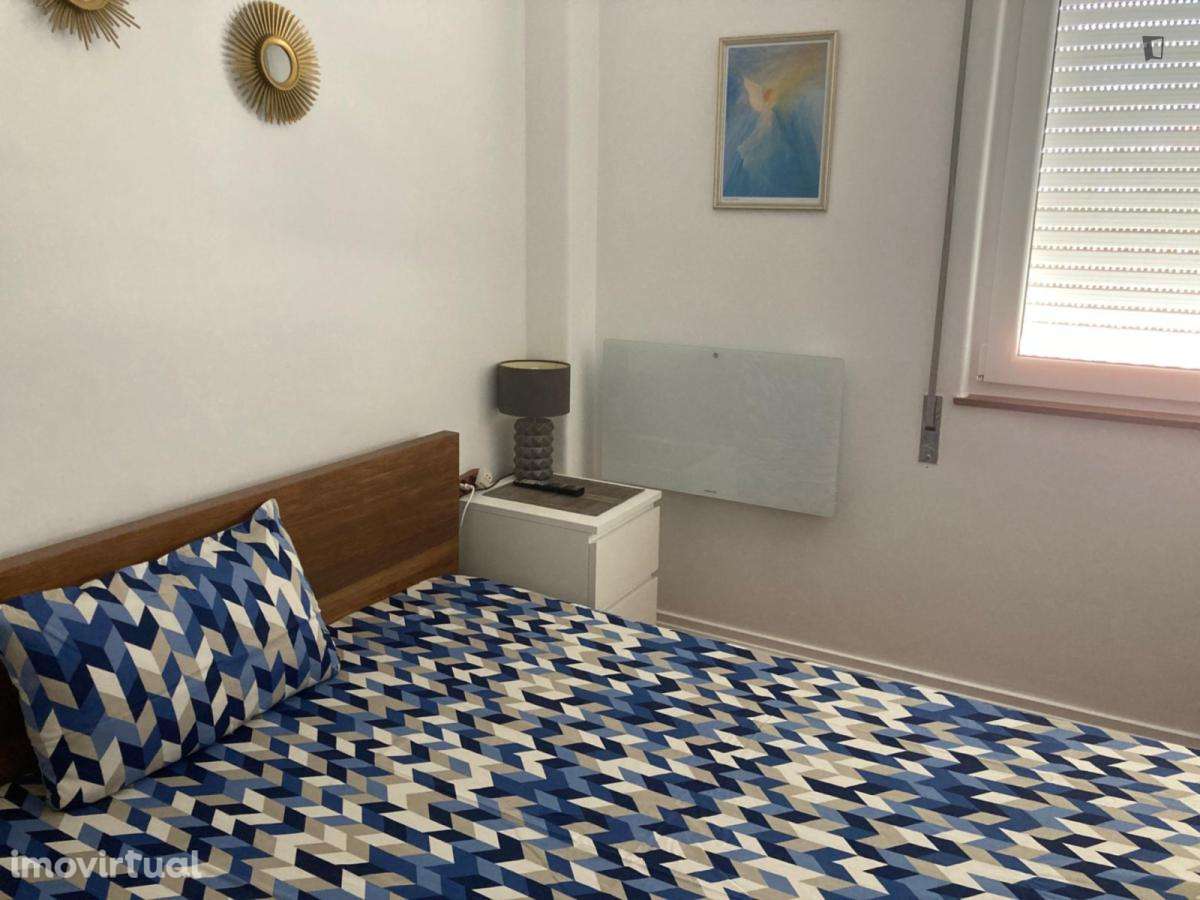 Quarto - localizado em Paço de Arcos Lisbon - Grande imagem: 5/11