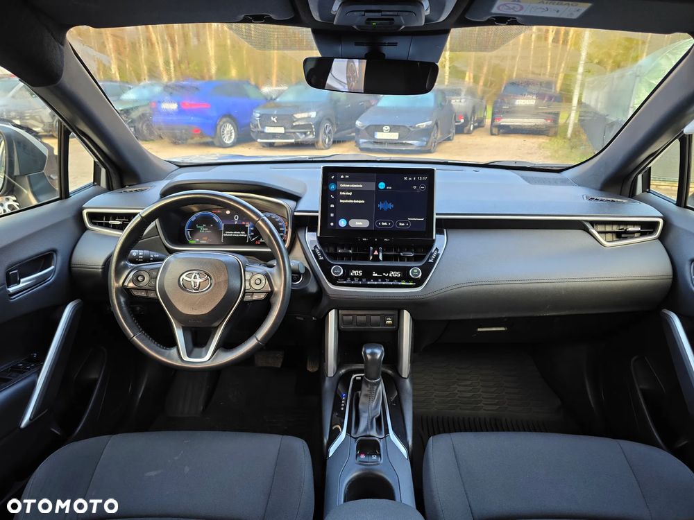 Toyota Corolla Cross 2.0 Hybrid Comfort - 18