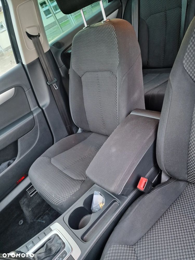 Volkswagen Passat 2.0 TDI Comfortline DSG - 18