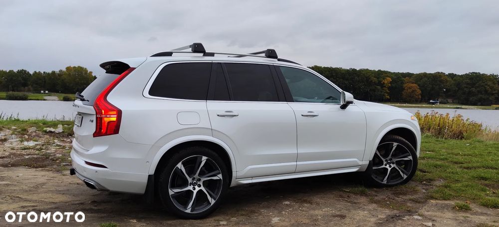 Volvo XC 90 T8 AWD Twin Engine Geartronic Momentum - 10