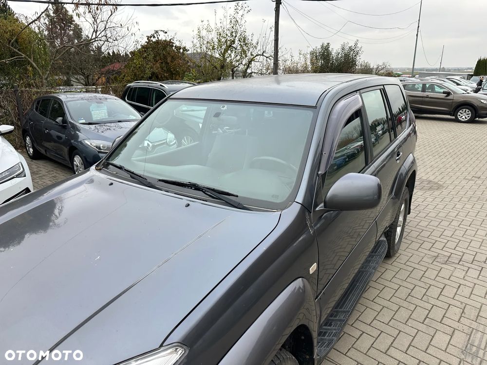 Toyota Land Cruiser - 31