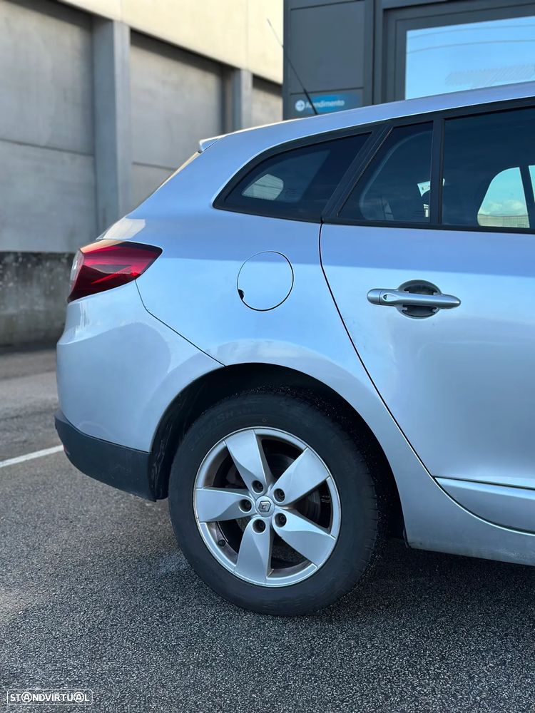 Renault Mégane Sport Tourer 1.5 dCi Dynamique S SS - 7