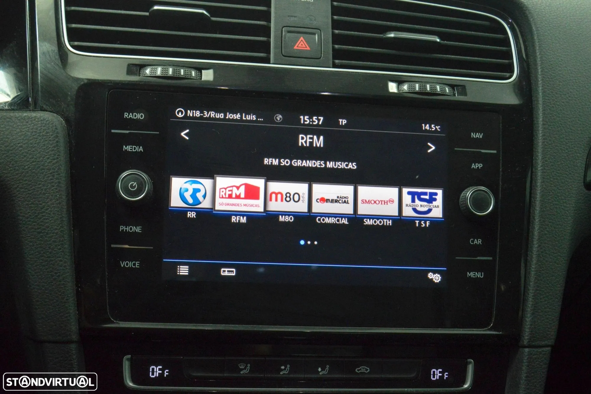 VW Golf Variant 2.0 TDi Highline DSG - 36