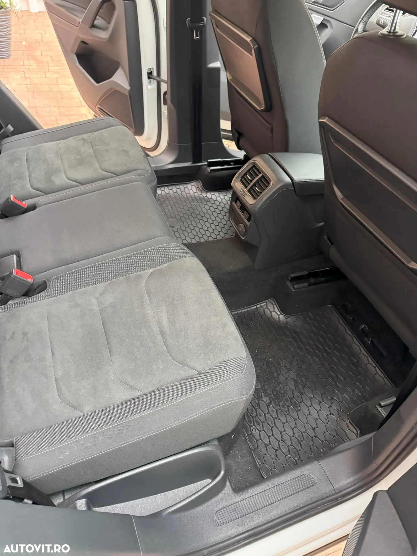 Volkswagen Tiguan 2.0 TDI 4Mot DSG Highline - 4